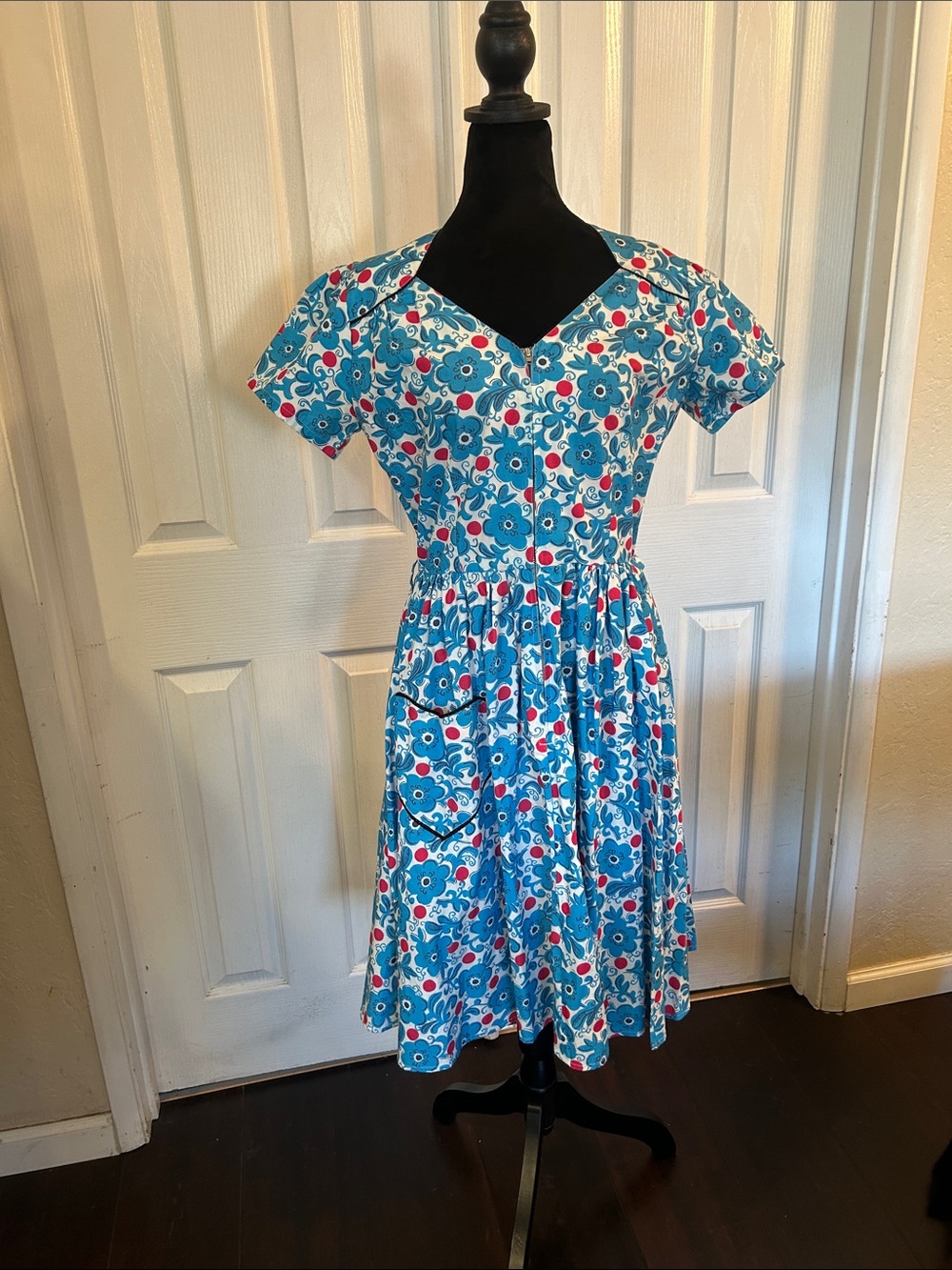 Bernie Dexter vintage looking house dress size L